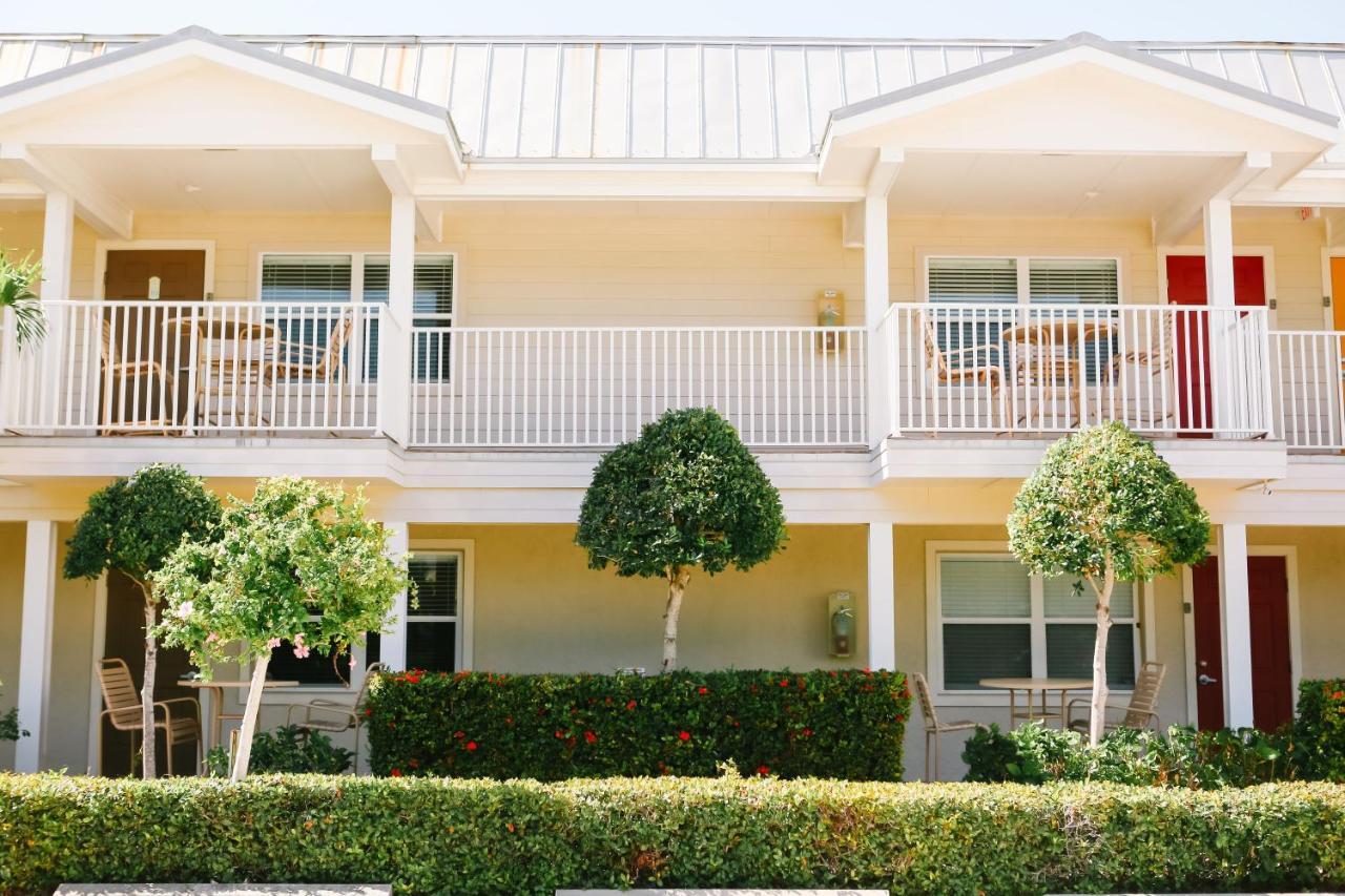 Beach Club At Anna Maria Island By Rva Bradenton Beach Exterior photo